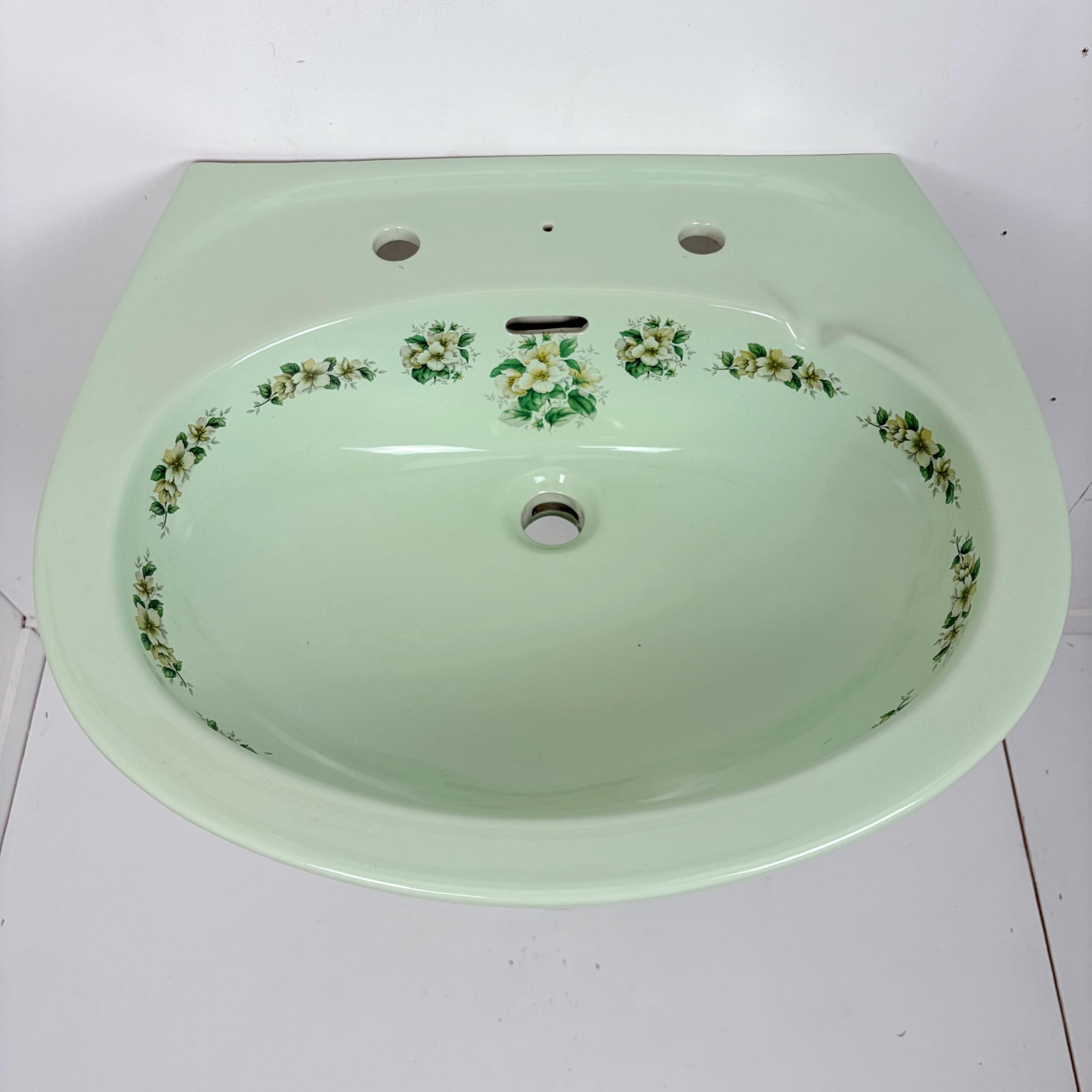 Balterley Light Green Apple Blossom Basin & Pedestal - Image 3