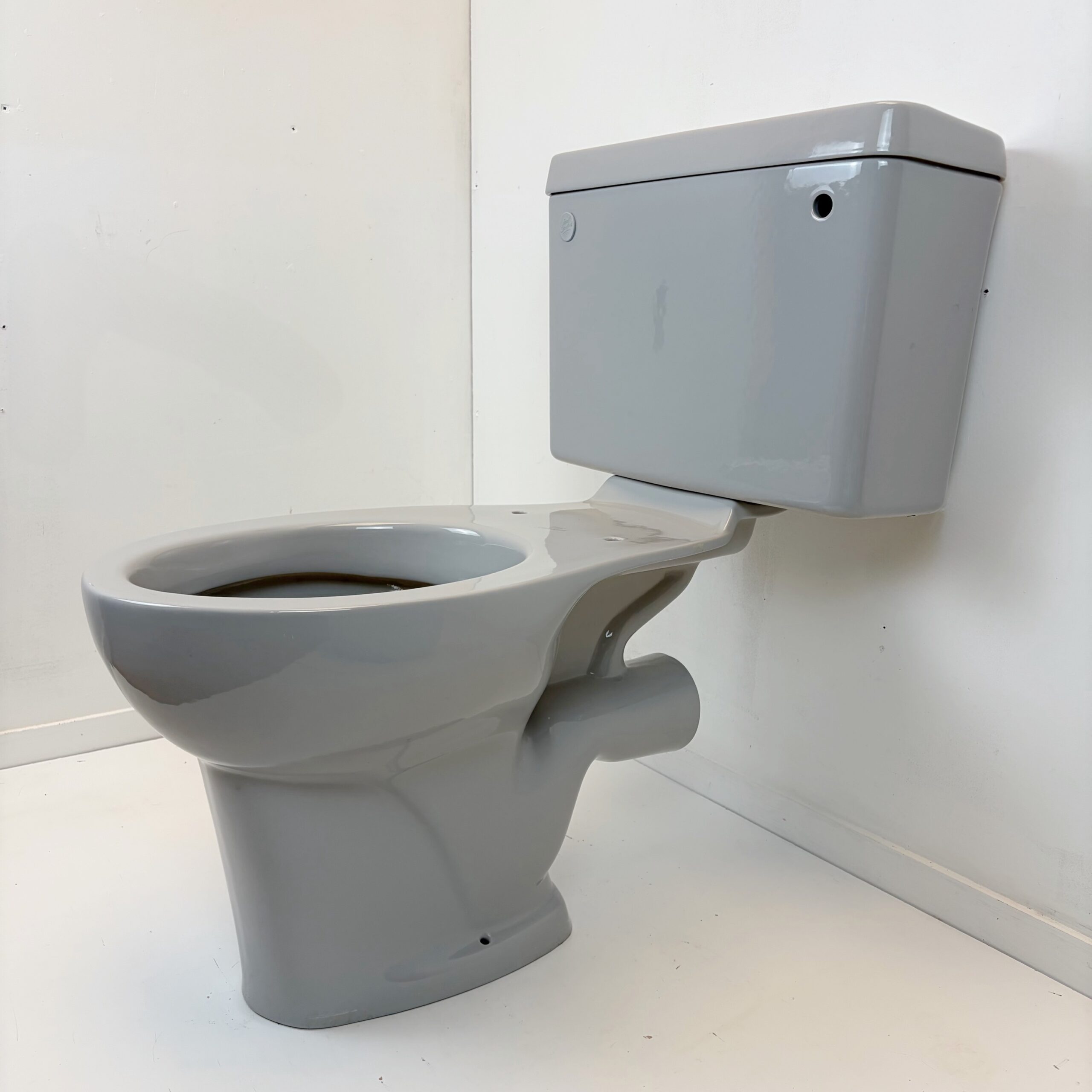 Whisper Grey Toilet Close Coupled - Image 2