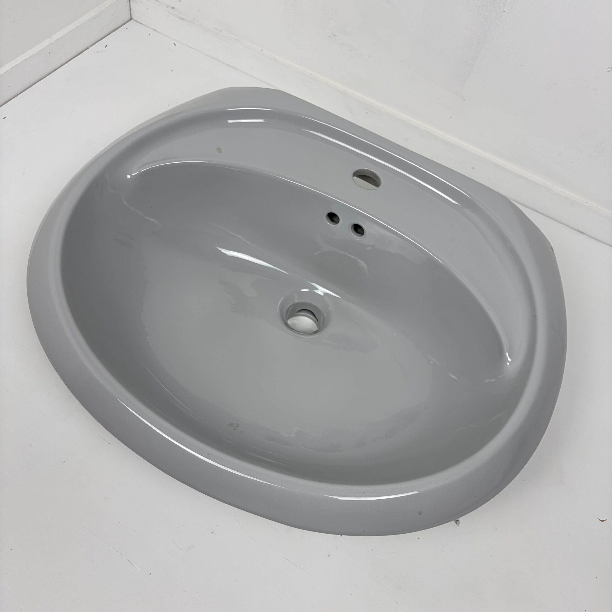 Misty Grey Pedestal Basin 1TH - Image 2