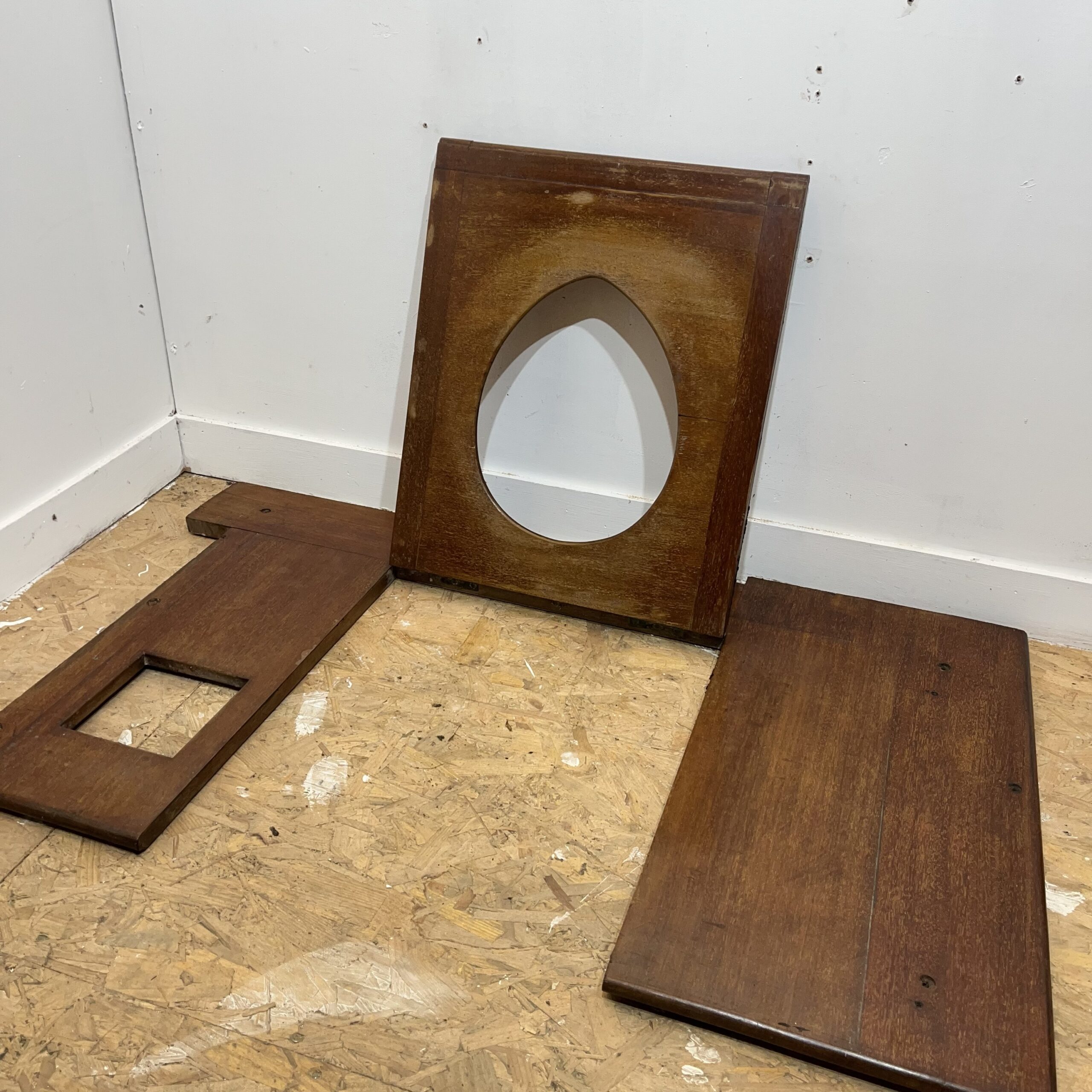 Antique Wooden Thunderbox Toilet Seat - Image 4