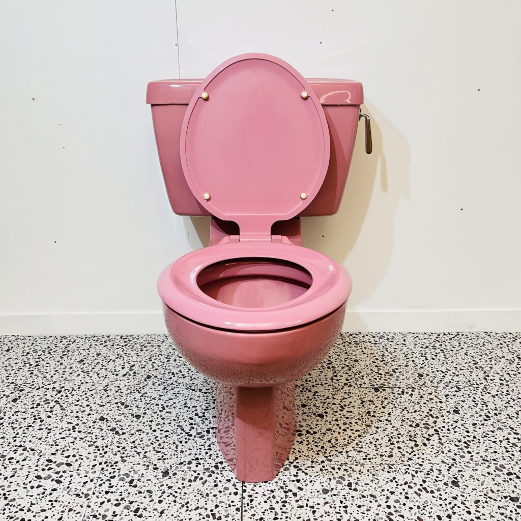 Armitage Shanks Flamingo Pink Kensington Toilet - Sanitary Salvage