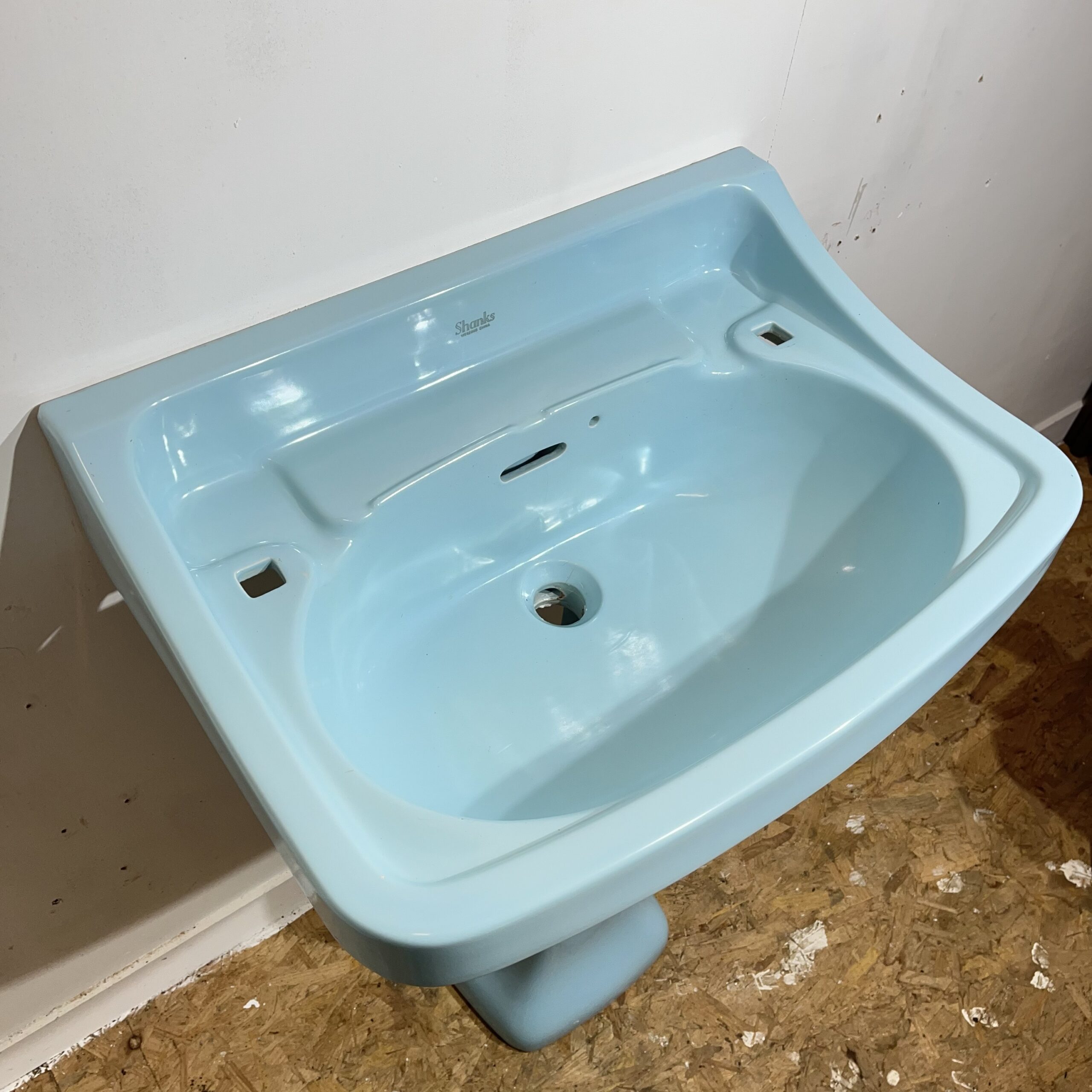 Vintage Shanks Basin & Pedestal in Arctic Blue - Image 4