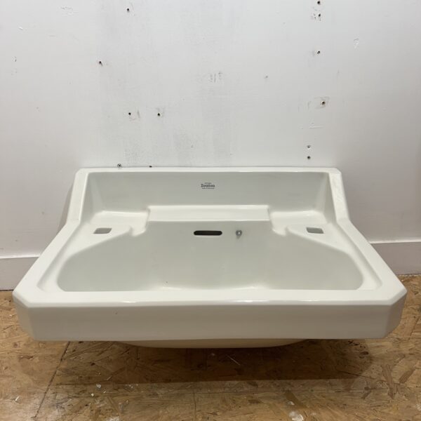 Vintage Royal Doulton Cut Corner Basin - Image 2